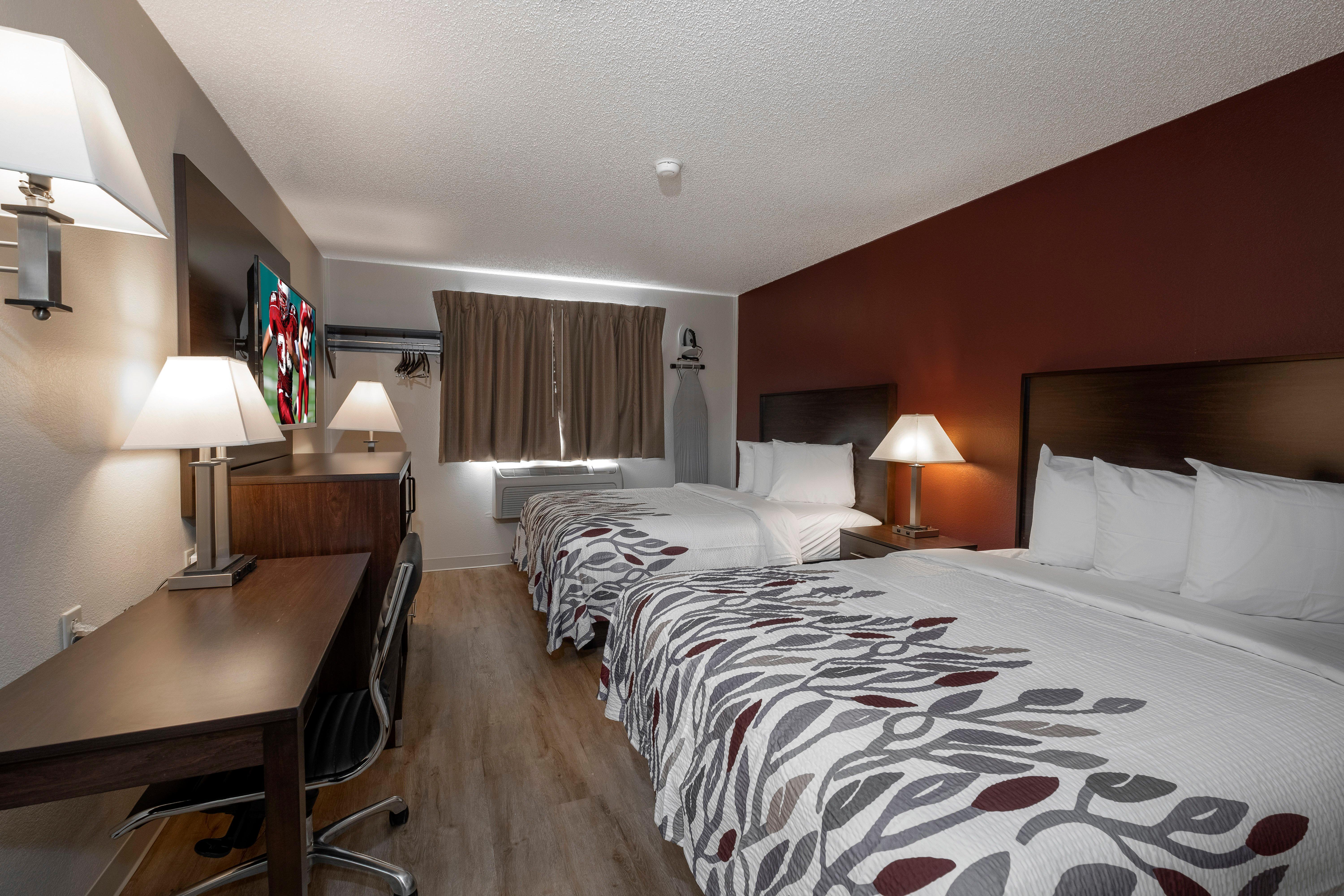 Red Roof Inn Greensburg Exterior photo