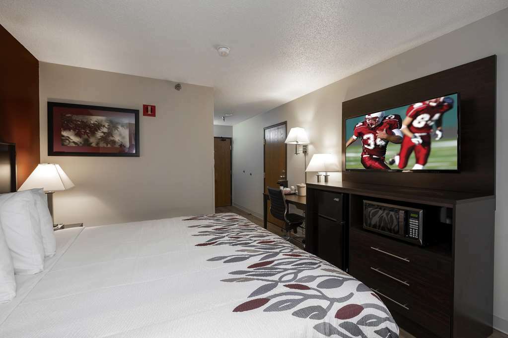 Red Roof Inn Greensburg Room photo